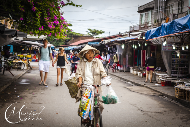 Old lady near the market